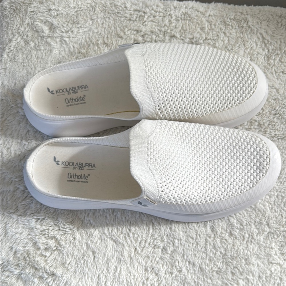 Koolaburra White Slip-On mule NWOT - Picture 2 of 5